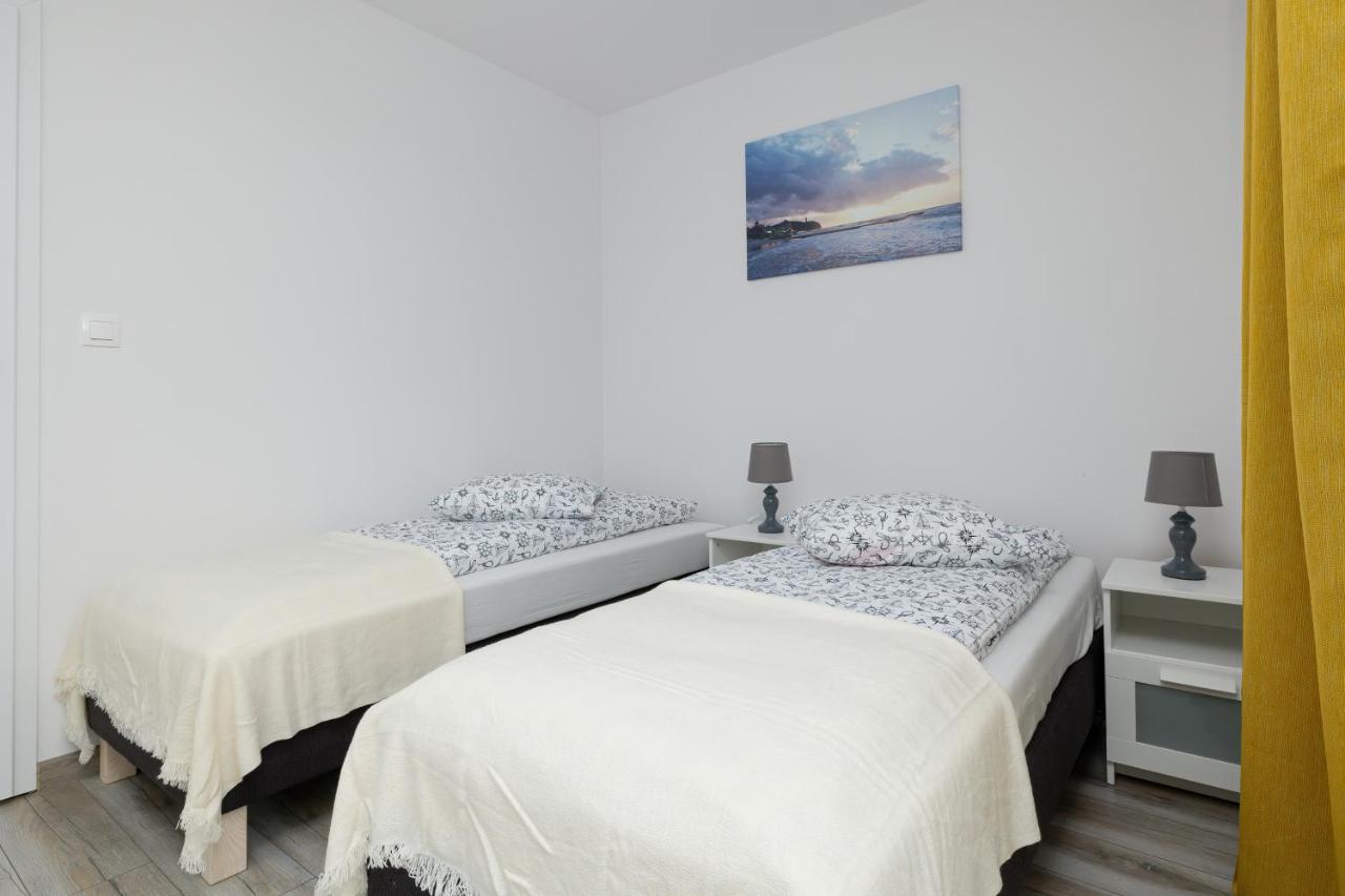 Appartement Sloneczne Tarasy à Pustkowo Extérieur photo